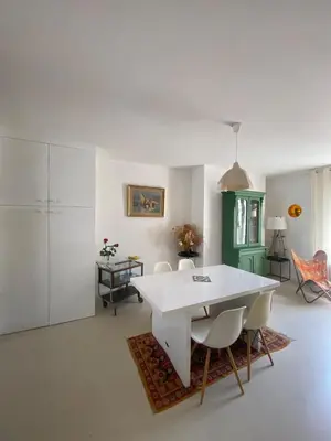 Coin salon dans l'établissement T3 lumineux et moderne Plein centre, Gare et Tram à 50m