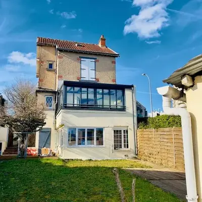 Maison Cosy avec Véranda vue sur la Loire