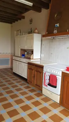 Cuisine ou kitchenette dans l'établissement Gite à Lulu