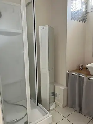 Salle de bains dans l'établissement Appart Cosy Centre ville -proche gare