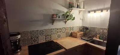 Cuisine ou kitchenette dans l'établissement Studio équipé - Vieux Tours - Quartier des Halles
