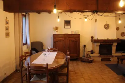 Coin salon dans l'établissement Charmante maison à la campagne