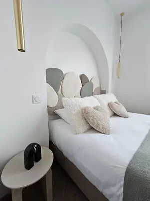 Un ou plusieurs lits dans un hébergement de l'établissement Romantique vertige #Nüit#suite#luxe