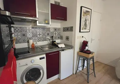 Cuisine ou kitchenette dans l'établissement Le Rempart de Tours - Proche Gare - Terrasse