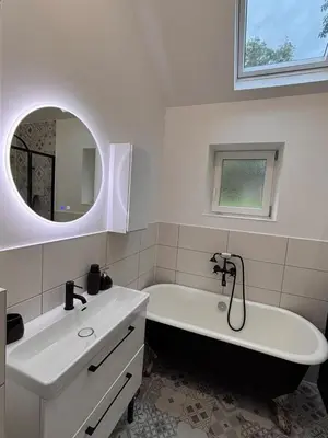 Salle de bains dans l'établissement HomeCircus - charming two bedroom house