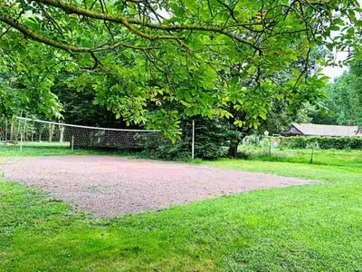 Jardin de l'établissement Mobil-home spacieux avec terrasse – 6 personnes - API-1-52-1216