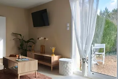 Coin salon dans l'établissement Petite maison entre châteaux et Beauval