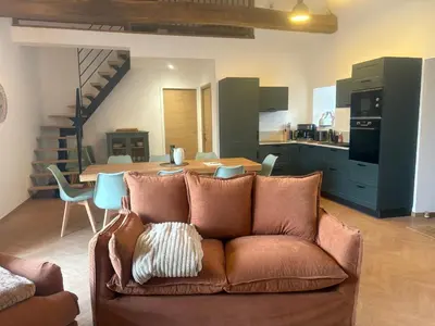 Cuisine ou kitchenette dans l'établissement Grange rustique rénovée au cœur de la campagne sarthoise - FR-1-410-489