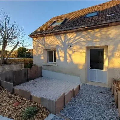 Gîte MA POULE de 1 à 5 personnes avec piscine