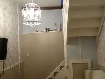 Télévision ou salle de divertissement dans l'établissement Holiday Home Maison le Pressoir in Vallières-les-Grandes by Interhome