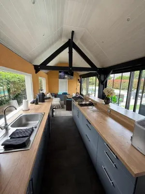 Cuisine ou kitchenette dans l'établissement Bois Martin