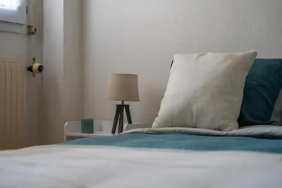Un ou plusieurs lits dans un hébergement de l'établissement La Bretonnerie Private parking, 2 bedrooms, 4 people