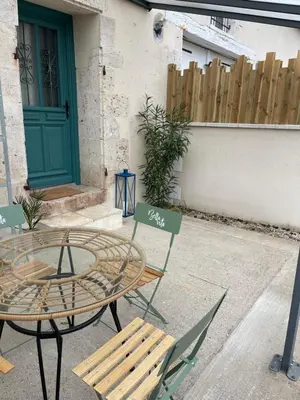 Balcon ou terrasse dans l'établissement Chat-Douillet