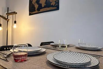Boissons dans l'établissement Maisonnette avec jardin & jacuzzi proche gare