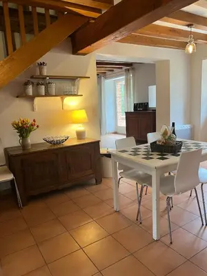 Plan de l'établissement Grand gite rénové, jacuzzi, jardin, rivière, calme