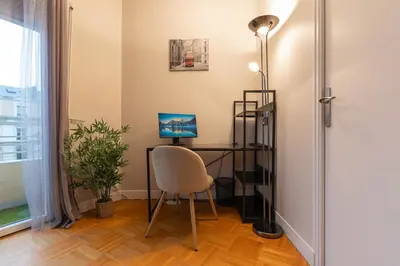 Télévision ou salle de divertissement dans l'établissement Le Tailly - 4 people - Station - City center