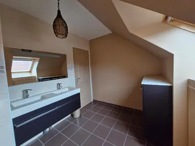 Cuisine ou kitchenette dans l'établissement Chambre Proche Circuit 24h
