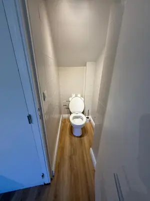 Salle de bains dans l'établissement Studio Maluna 2 Étage -Proche Centre & Gare -WiFi