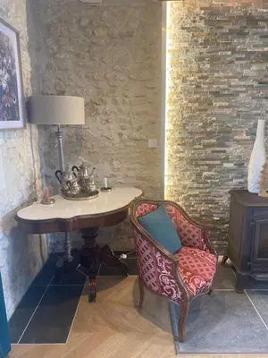 Coin salon dans l'établissement La Palmyre de Chenonceaux