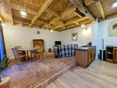 Coin salon dans l'établissement Gîte Val de Loire Le Puits