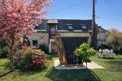 Jardin de l'établissement Domaine des Moizons, Le Laurier