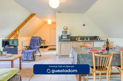 Cuisine ou kitchenette dans l'établissement La Vêquerie - Wifi- Campagne