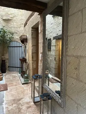 Terrasse ou espace extérieur de l'établissement Fontevraud le logis