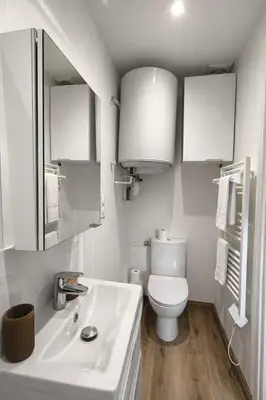 Salle de bains dans l'établissement Escapade urbaine cosy – Rue Nationale