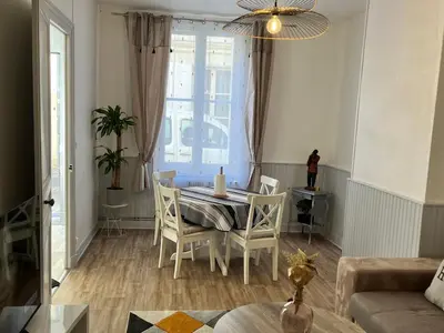 Coin salon dans l'établissement Centre-ville, De Châtellerault