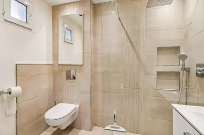 Salle de bains dans l'établissement Parenthèse verte aux portes de Tours