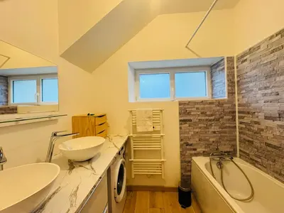 Salle de bains dans l'établissement Le Velours - 5 pers - Spacieux - Parking