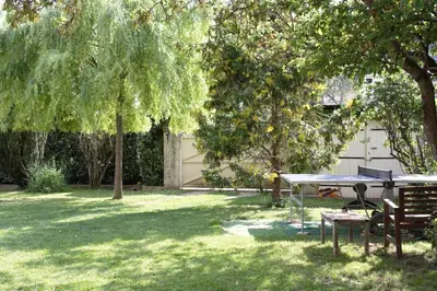 Jardin de l'établissement Troglodyte familiale Fleur de Chaux proche Amboise