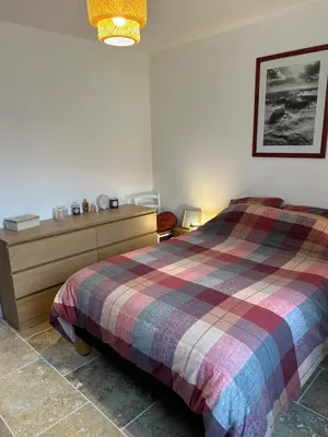 Un ou plusieurs lits dans un hébergement de l'établissement Chambre à louer 24h Le Mans