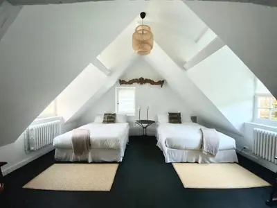 Un ou plusieurs lits dans un hébergement de l'établissement Luxury home on Loire Château Grounds