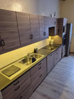 Cuisine ou kitchenette dans l'établissement Maison de village entre le futuroscope et Beauval