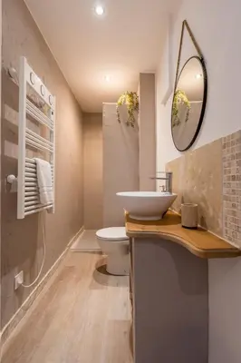 Salle de bains dans l'établissement Centre ville - La Maisonnette - Familiale