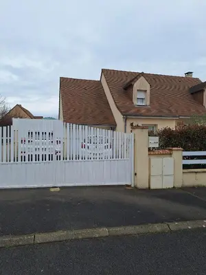 Bâtiment de le séjour chez l'habitant