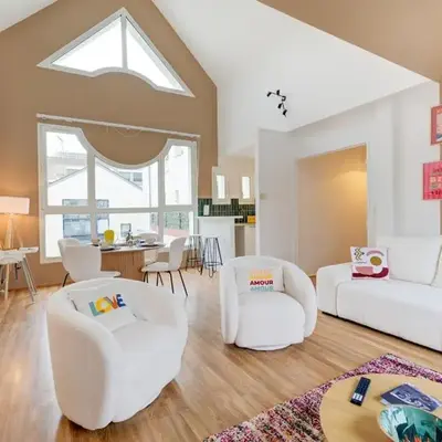 Loft au coeur des halles -parking privé - Wifi