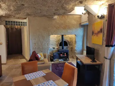 Coin salon dans l'établissement Gîte De La Rochère