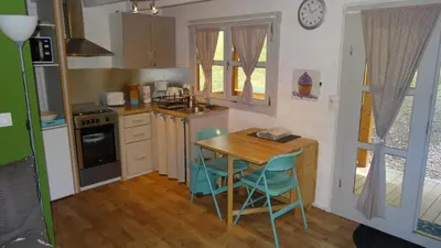 Cuisine ou kitchenette dans l'établissement Le Clos de Mesvres