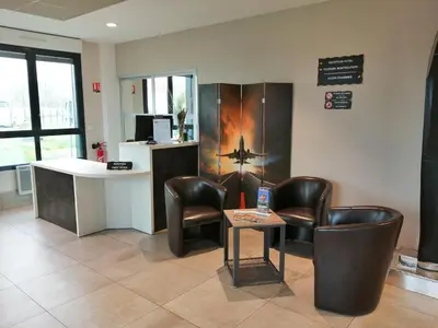 Cuisine ou kitchenette dans l'établissement L'AEROGARE Amboise