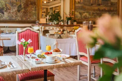 Nourriture dans l'hôtel ou à proximité