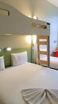 Un ou plusieurs lits dans un hébergement de l'établissement ibis budget Tours Centre Gare et congrès