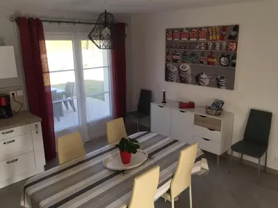 Cuisine ou kitchenette dans l'établissement Gîte de Roches Hibou