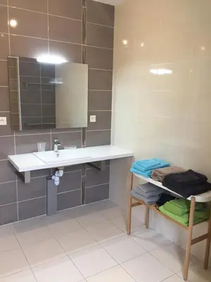 Salle de bains dans l'établissement Gîte de Roches Toucan