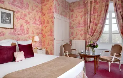 Un ou plusieurs lits dans un hébergement de l'établissement Château De Beauvois - La Maison Younan