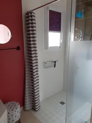 Salle de bains dans l'établissement Chambre d'hôtes du Haut Chemin