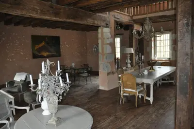 Restaurant ou autre lieu de restauration dans l'établissement Moulin de morance