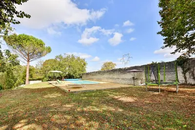 Jardin de l'établissement Les Terrasses De Chaumont 1