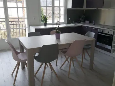 Cuisine ou kitchenette dans l'établissement Au Près du Zoo